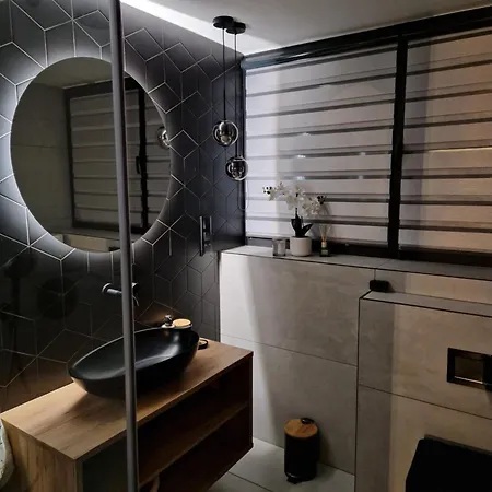 Czarnyhetman Nyaraló *